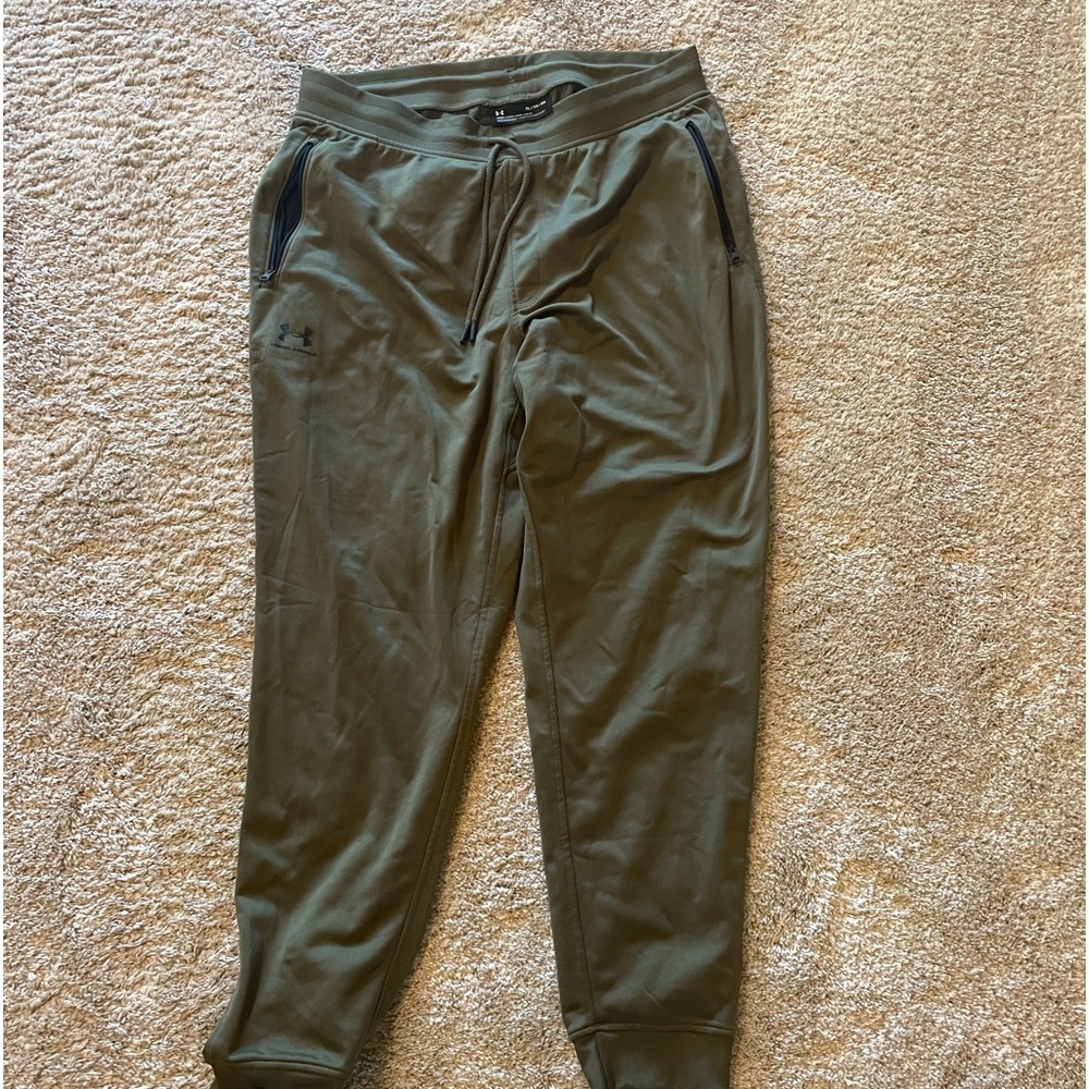Men’s under armour joggers- SOLD